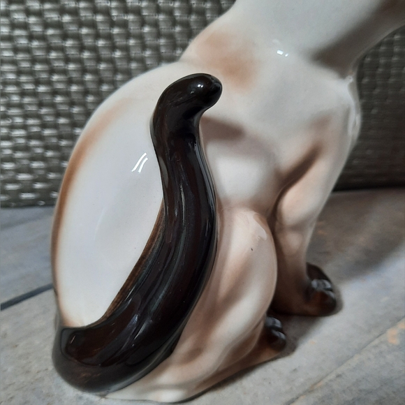Vintage Siamese Cat Ceramic Porcelain Figurine with Blue Eyes - Picture 13 of 16